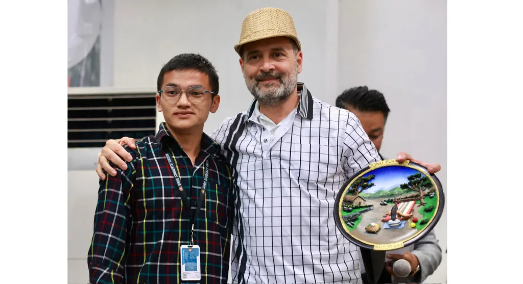 BJP-Sangh has a different view of the country: Rahul Gandhi