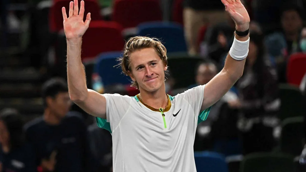 सेबेस्टियन कोर्दा उपांत्य फेरीत Sebastian Korda in the semifinals