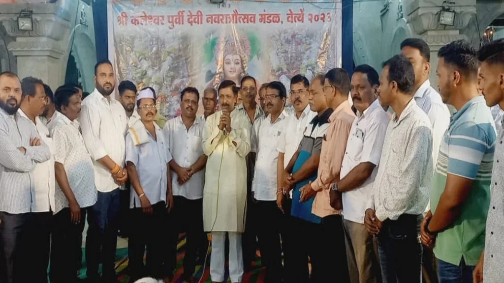 खा. विनायक राऊतांनी घेतले वेत्ये येथील कलेश्वर मंदिरात दर्शन