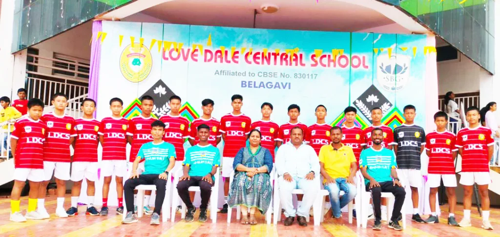 Lovedale team left for Kerala for CBSE National Championship