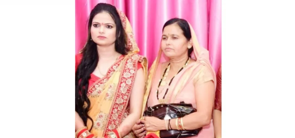 माय-लेकीच्या मृत्यूप्रकरणी उपजिल्हाधिकाऱ्यांकडे तक्रार Complaint to the Deputy District Magistrate in the case of the death of mom-daughter