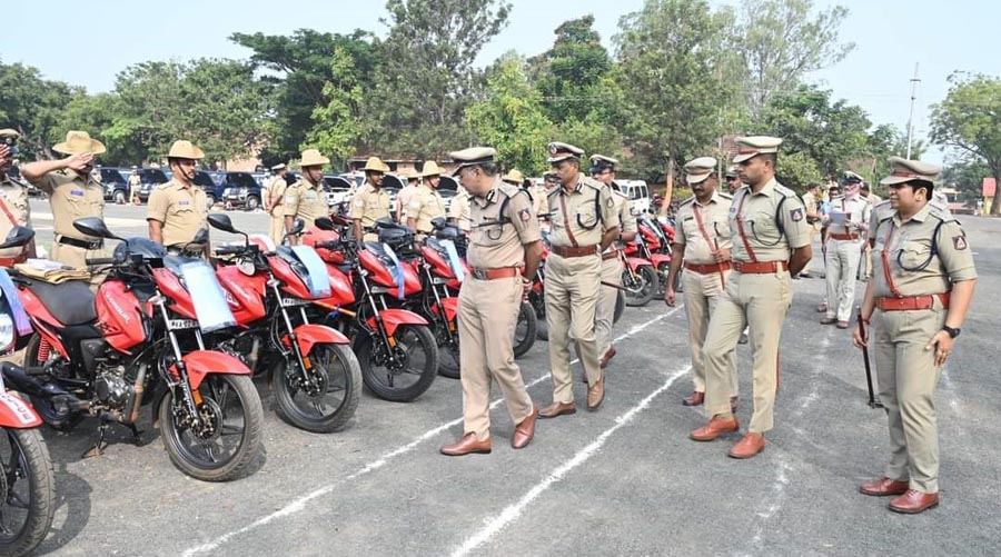 अतिरिक्त राज्य पोलीस महासंचालकांकडून अधिवेशन बंदोबस्त तयारीचा आढावा Review of convention arrangement preparations by Additional State Director General of Police