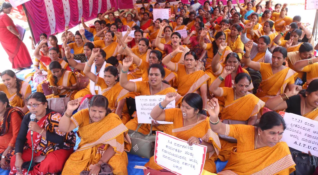 Indefinite sit-in by Anganwadi workers in Bangalore