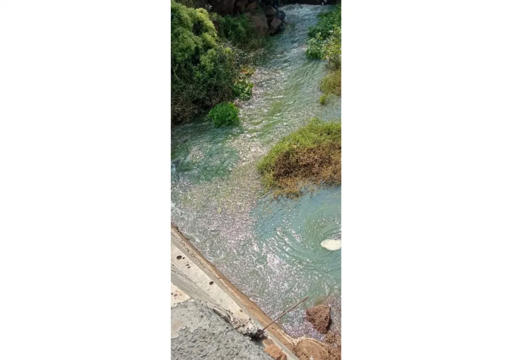 Immediately repair the embankment at Vaddebail