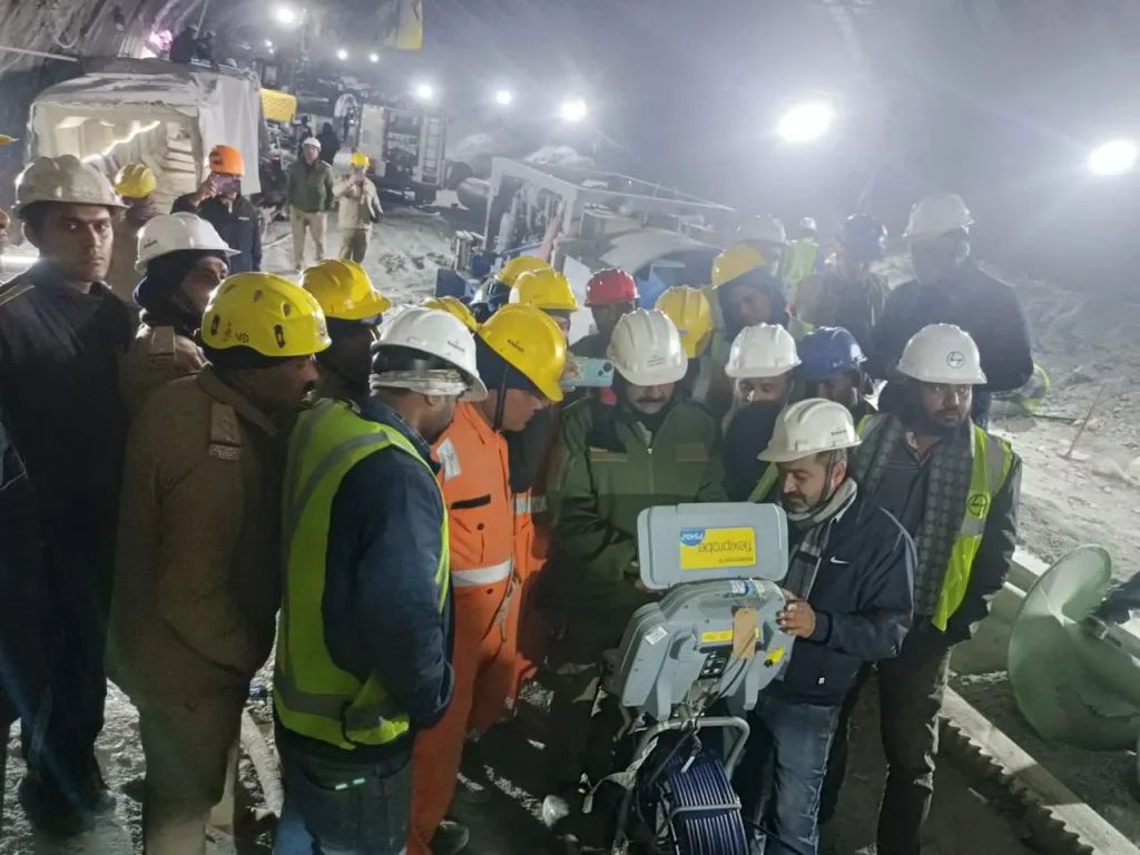 उत्तराखंड येथील बचावकार्यात बेळगावच्या रोबोटिक तंत्रज्ञानाचा वापर Use of robotic technology from Belgaum in rescue operations in Uttarakhand