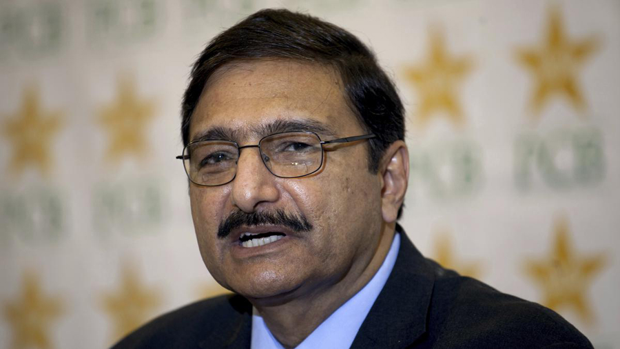 Pakistani cricketers are angry with the head of the selection committee