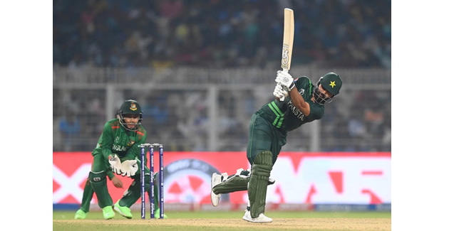 Pakistan's resounding victory by 7 wickets