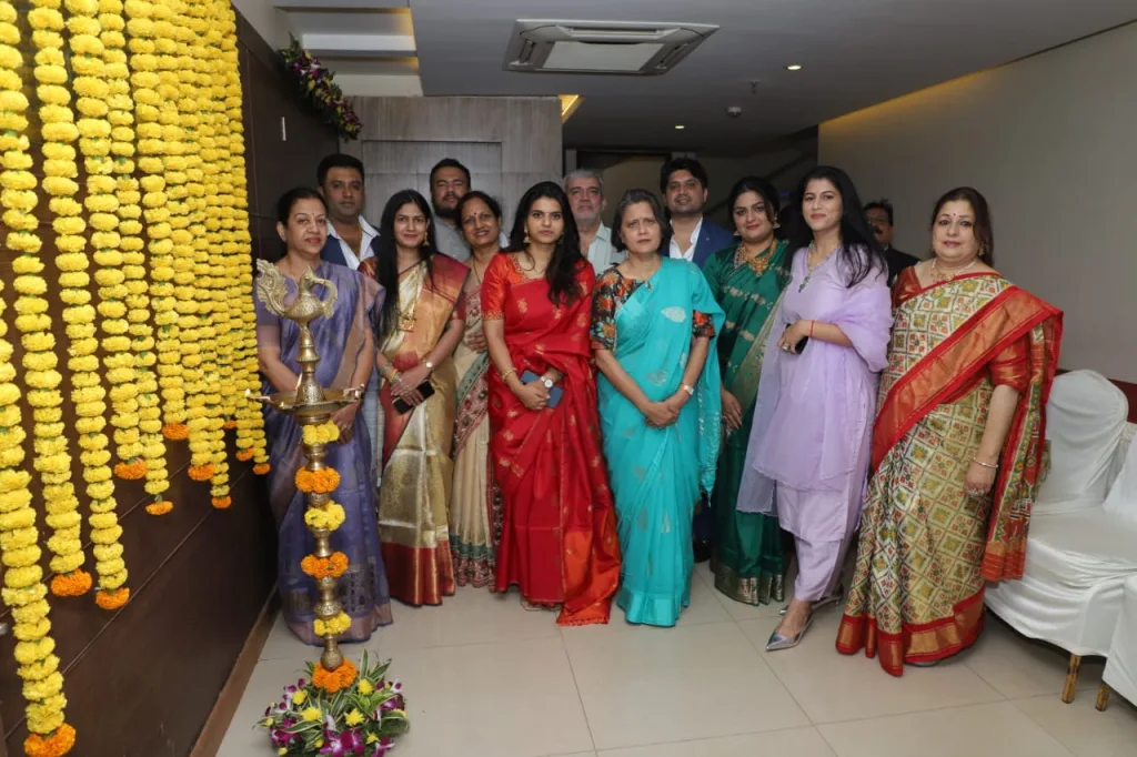 Potdar Jewellers' jewelery exhibition begins