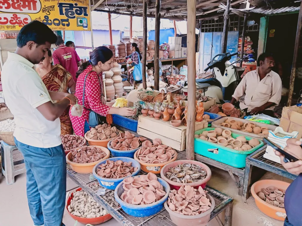 Attractive panati-dives for the festival of lights