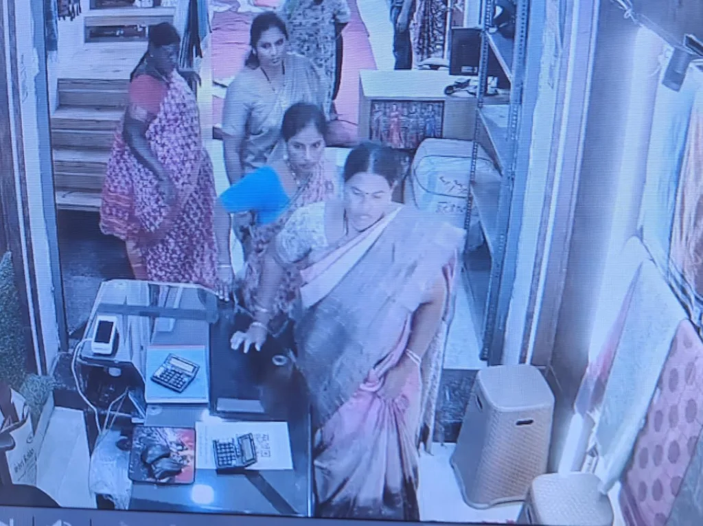 The threads in the saree theft case are in hand