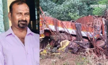 भरलेला चिऱ्याचा ट्रक कोसळला घाटात! मल्हारपेठेतील कुटुंंबाने कर्ता पुरुष गमावला Malharpeth Kolhapur