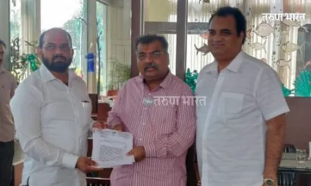 कोल्हापूर शहरात प्रवेश करणारे सर्व रस्ते राज्यमार्ग घोषित करा! अमल महाडिकांची मंत्री रवींद्र चव्हाण यांच्याकडे मागणी Amal Mahadik Minister Ravindra Chavan