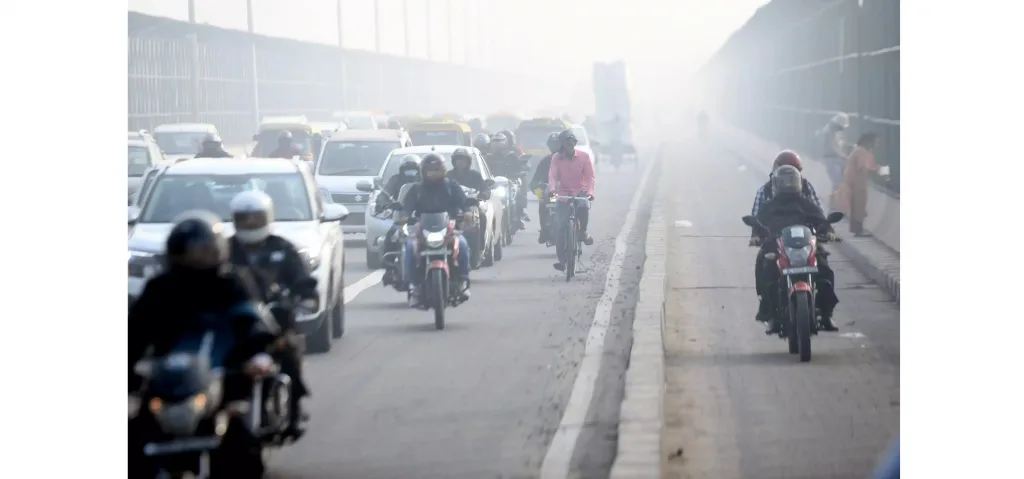 Restrictions to ease in Delhi as pollution levels drop