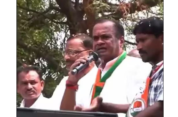 सोनिया गांधी मलाच मुख्यमंत्री करणार! Sonia Gandhi will make me the Chief Minister!