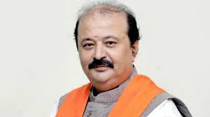 पूर्णेश मोदींवर मोठी जबाबदारी Big responsibility on Purnesh Modi