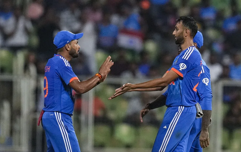 India beat the Kangaroos by 44 runs