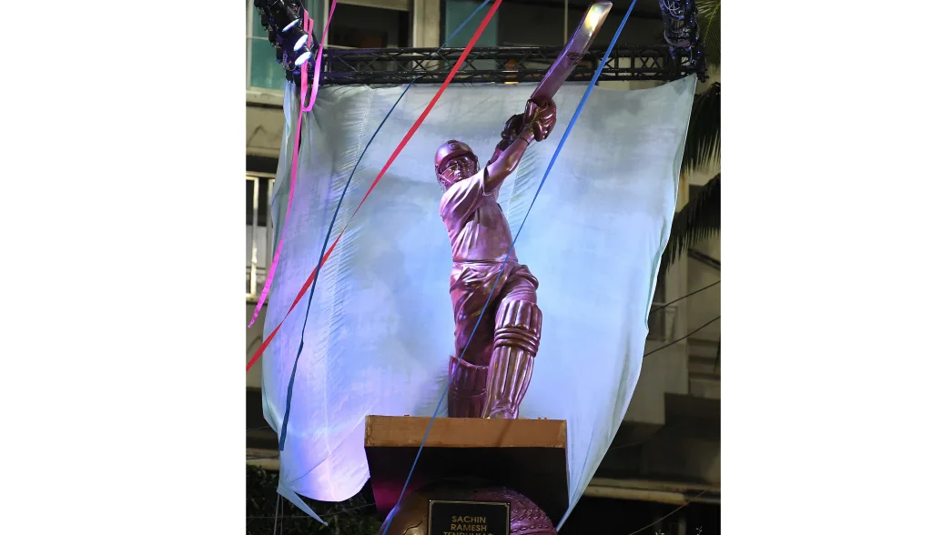 Sachin Tendulkar statue unveiled at Wankhede Stadium