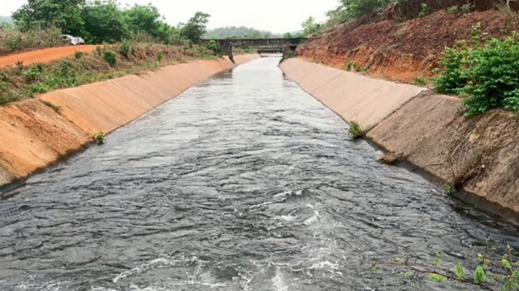 पेडणे, बार्देशला महिनाभर पाणीटंचाई Pedane, Bardesh faced water shortage for a month