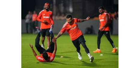 Indian cricket team should stick to 'routine'