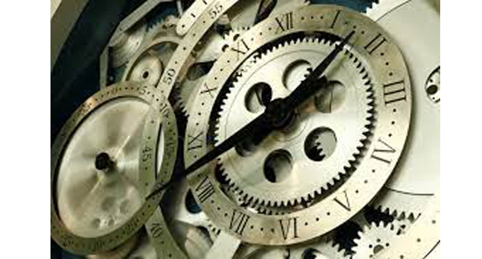 500 फुट आकाराचे घड्याळ 500 foot size watch