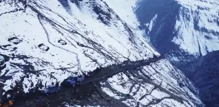 अमरनाथ गुहेपर्यंत रस्त्याची निर्मिती Construction of road to Amarnath Cave