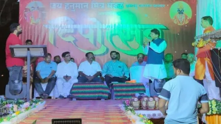 जिल्ह्यात उद्योग आणण्यासाठी प्रयत्नशील !