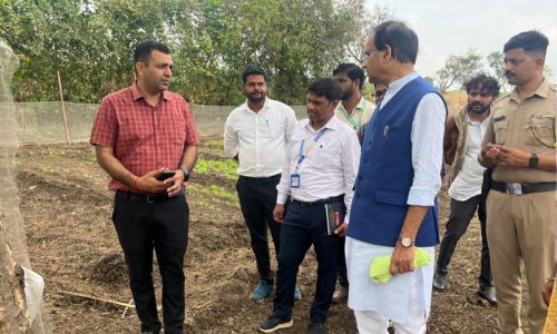 केंद्रीय रसायन व खत मंत्री भगवंत खुबा यांची कणेरी येथील कृषी विज्ञान केंद्र ला भेट Minister Bhagwant Khuba's visit to Krishi Vigyan Kendra at Kaneri