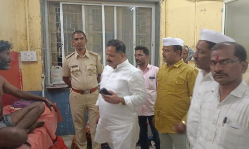 अस्वलाच्या हल्ल्यात दोन जण गंभीर जखमी Two seriously injured in Aswalachya attack