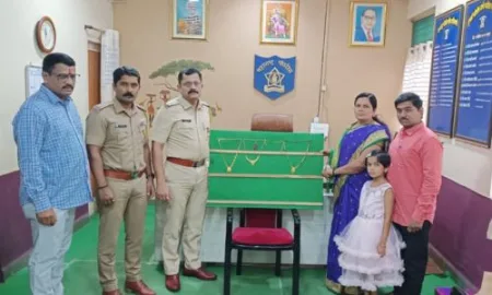 Six months later, the stolen jewelery was handed over to the family
