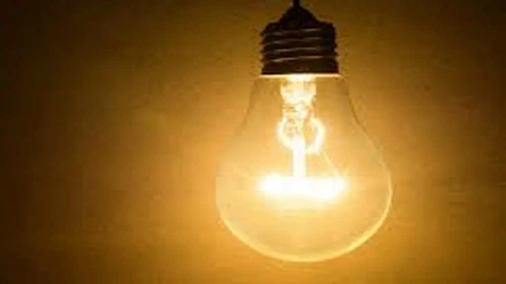 सरमळेत धनगर बांधवांच्या शितपवाडीत तीन दिवसांपासुन वीज गायब