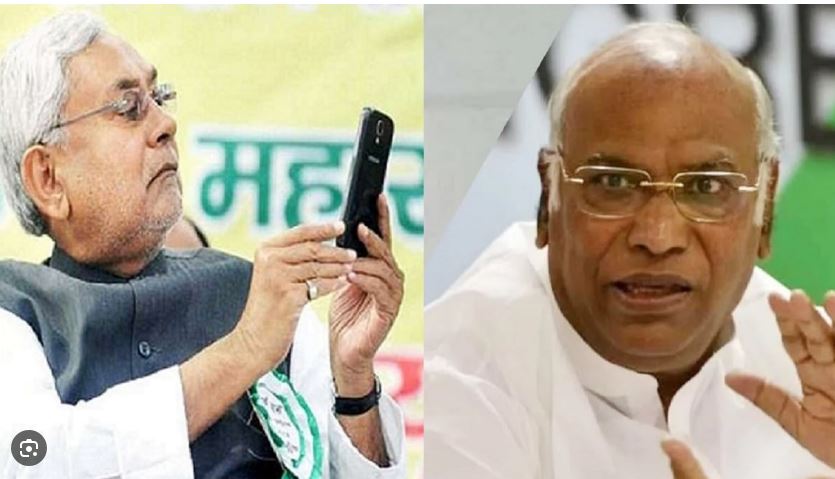 नाराज नितीशकुमारांशी खर्गेंची फोनवरून चर्चा Khargen's discussion with angry Nitishkumar over phone