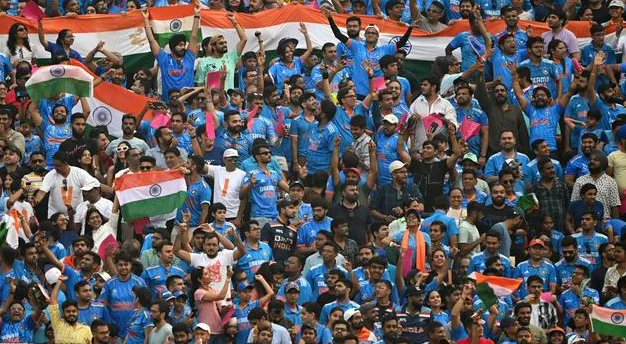 विश्वचषक स्पर्धेत शौकिनांचा विक्रम Amateur record in World Cup