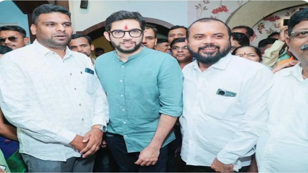 आदित्य ठाकरेंनी फुंकले पदवीधर मतदारसंघाच्या निवडणुकीचे रणशिंग !