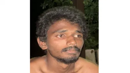 दुचाकी चोरट्याचा थरारक पाठलाग करत घेतले ताब्यात