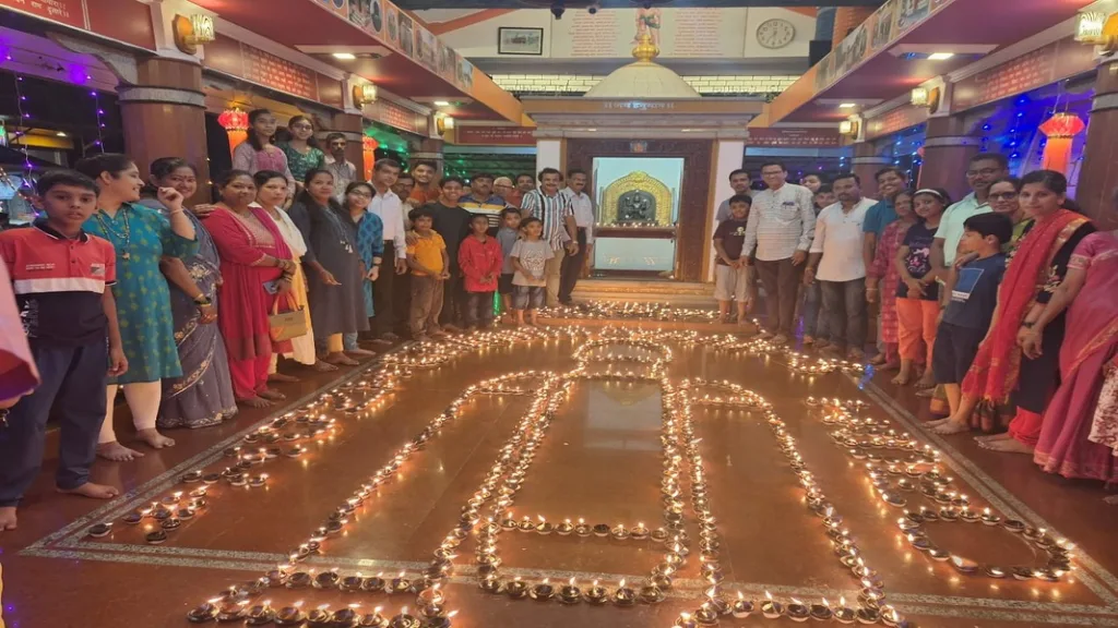 वेंगुर्ले येथील हनुमान मंदिरात दिपोत्सव साजरा