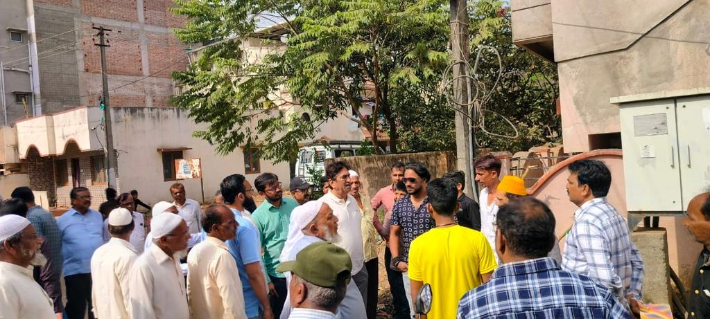 MLA Asif Sait visit to Virbhadra Nagar. Known problems..