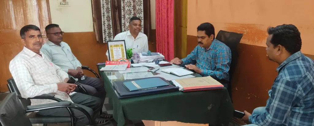 Arrangement of two bus trips for students-commuters from Nandgarh