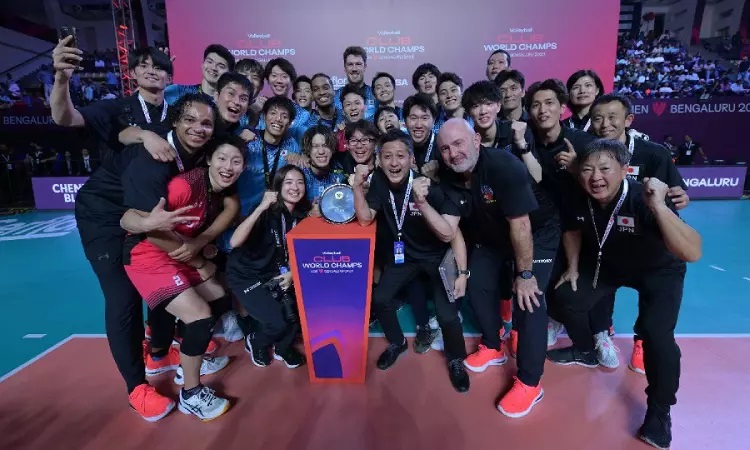 सनटरी सनबर्ड्सला कांस्यपदक