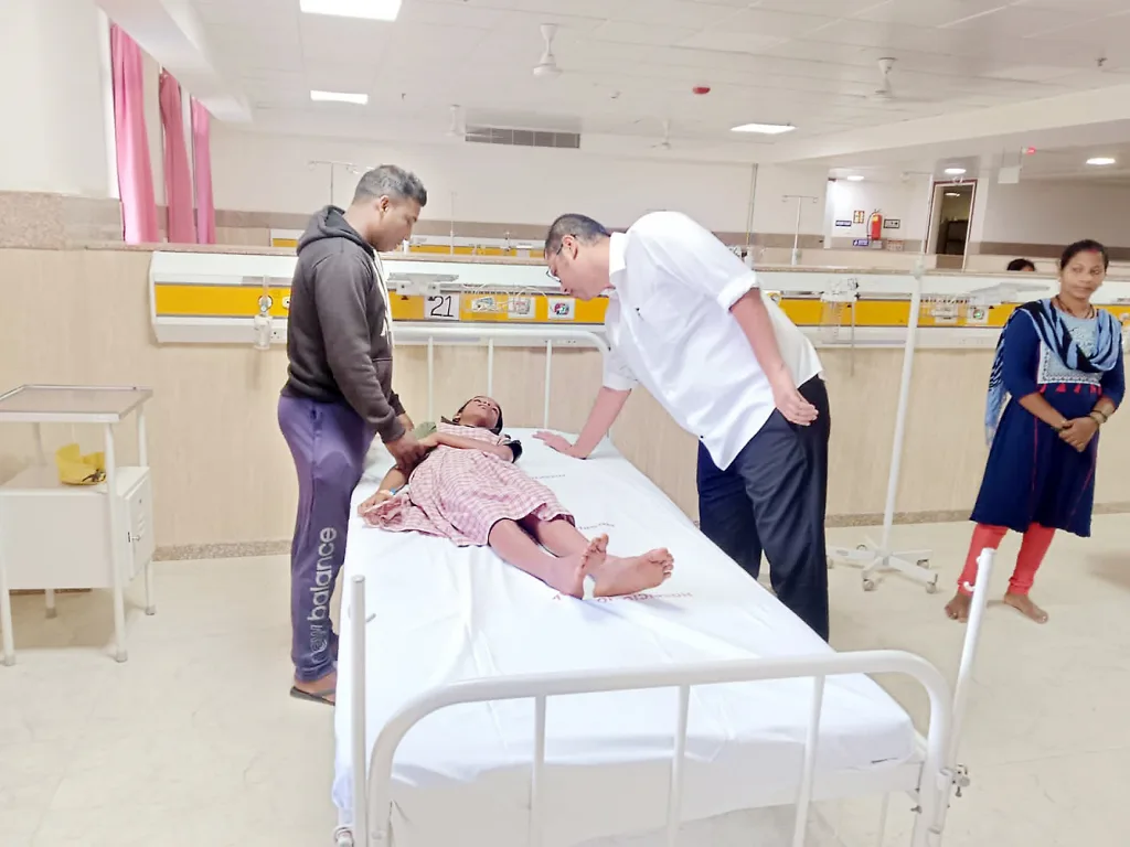 शालेय बसेस, शैक्षणिक संस्थांचे सुरक्षा ऑडिट करा Conduct safety audits of school buses, educational institutions