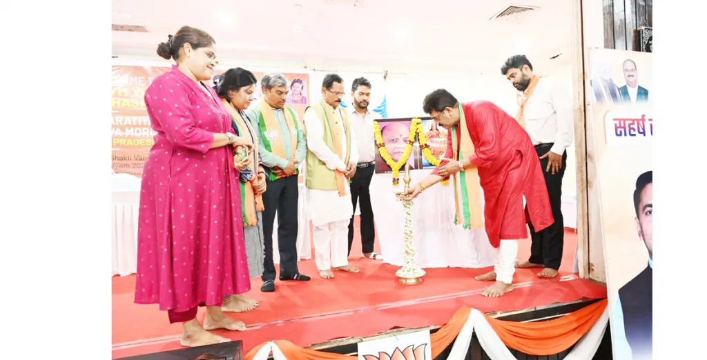 पंतप्रधान मोदींचे ब्रॅन्डअॅम्बेसेडर बना! Become a brand ambassador of Prime Minister Modi!