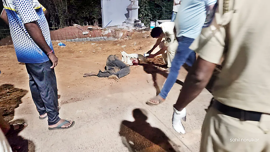 One died on the spot in a car collision in Dhargal