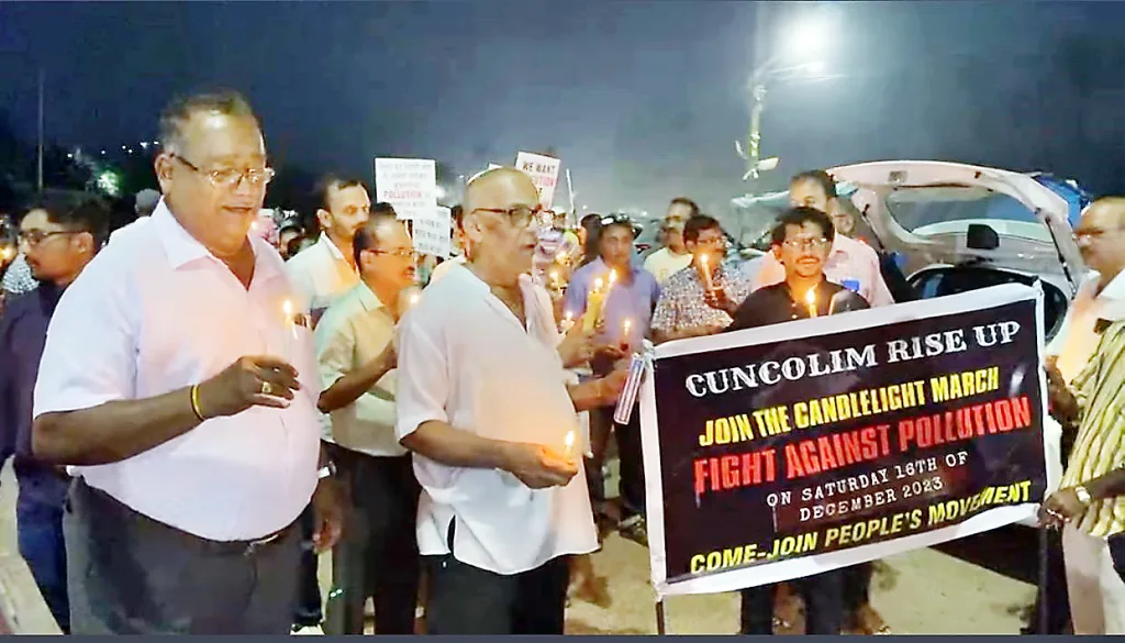 Candle march of Kunkalli residents against pollution