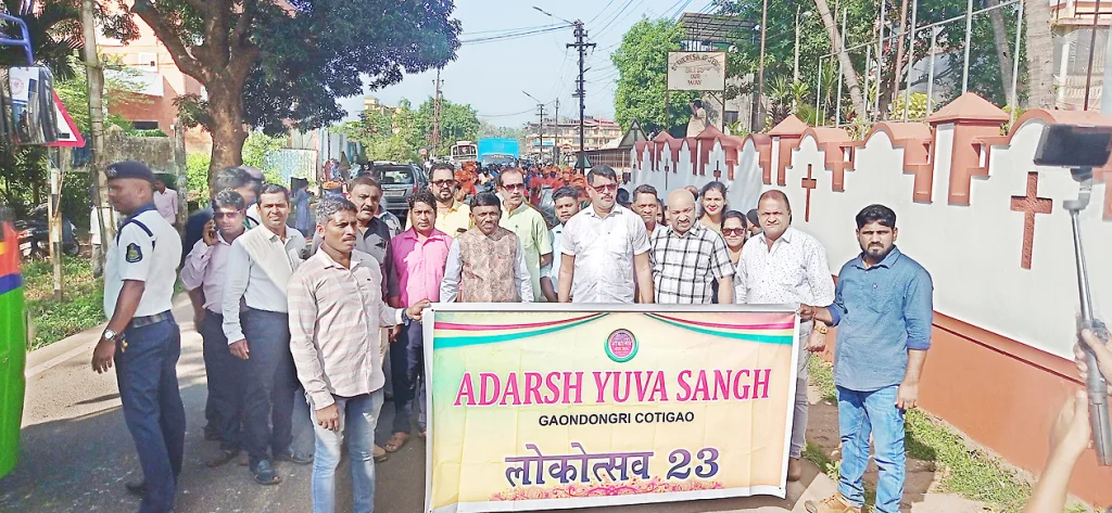 ‘लोकोत्सवा’च्या जागृती फेरीला उत्स्फूर्त प्रतिसाद Spontaneous response to awareness round of 'Lokotsava'