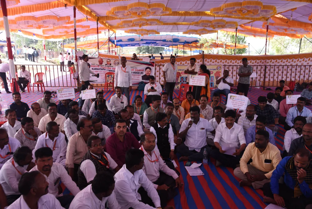 Recruit journalists to vacant posts in Information-Public Relations Department