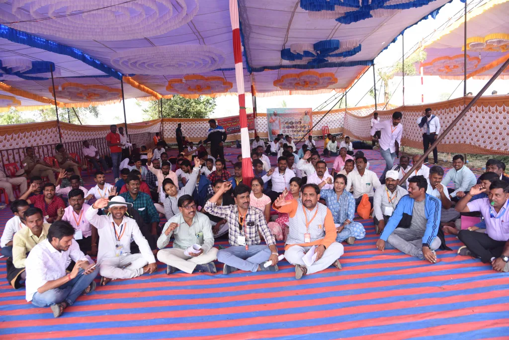 Play with the life of a physical education teacher