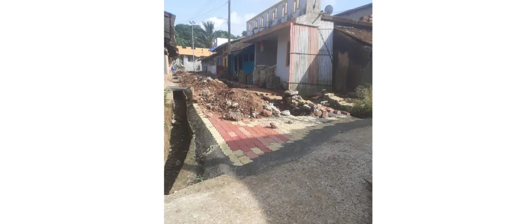 Kankumbit Jaljeevan Mission Scheme work partially completed