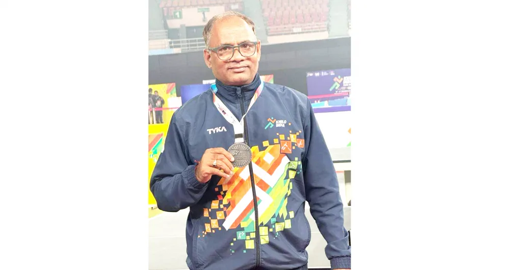 खेलो इंडिया टेटे स्पर्धेत संजीव हमण्णावर यांना रौप्य Silver to Sanjeev Hamannavar in Khelo India Tete tournament