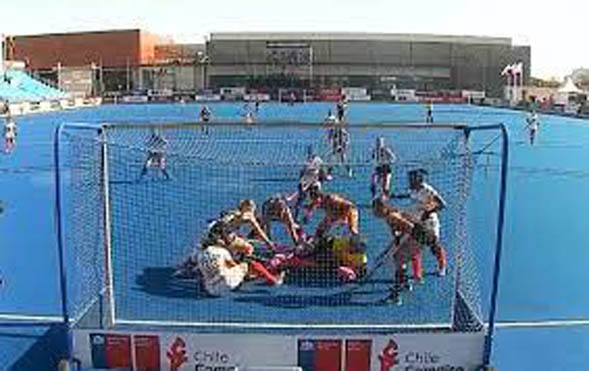 Indian Women's Hockey Team Defeated