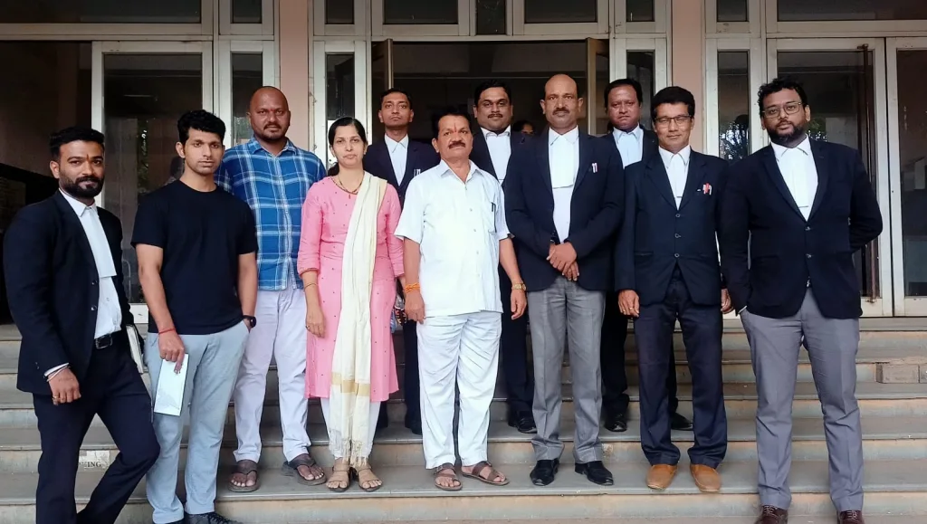 माजी महापौर सरिता पाटील यांच्यासह तिघांना जामीन