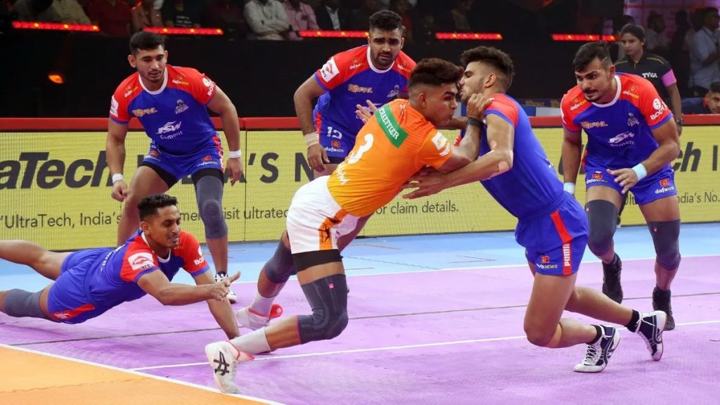 हरियाणा स्टीलर्सचा सलग चौथा विजय Haryana Steelers fourth win in a row